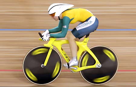 图文-自行车500米女子计时赛决赛 梅丽斯快速