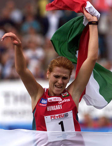 资料图片-沃罗斯夺得2000年现代五项欧锦赛冠