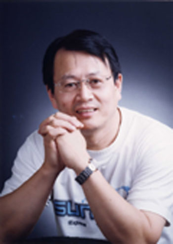 乒乓球队教练吴敬平
