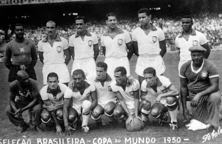 老照片-1950年世界杯决赛巴西队全家福_老照