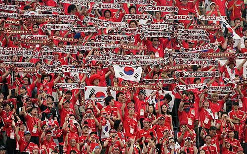 失败的红魔也永不会独行韩国队比中国队强在哪