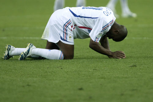 图文-德国世界杯法国屈居亚军 维尔托德跪地不