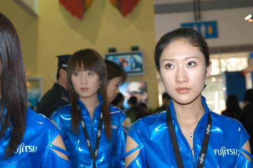 展会美女现场传真