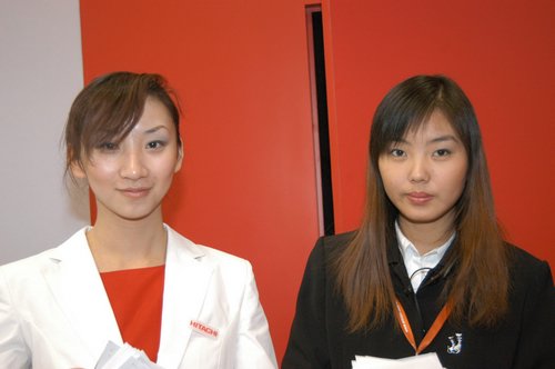 展会美女现场传真