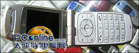 上海二手手机市场行情综述:摩托罗拉V3跌价(2