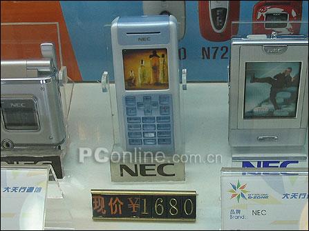 共同进退NEC低端直板机N150/N158售价1680