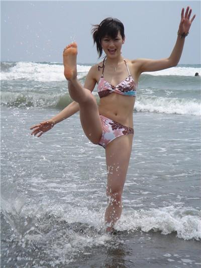十分钟上手夏日海边PLMM比基尼摄影教程(4)