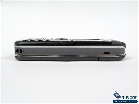实用直板商务机诺基亚黑色6030真机图赏(5)