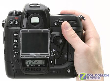 遏止炒货行为 尼康旗舰D2X价格回落 遏止货源恶炒行为旗舰DC尼康D2X价格回落