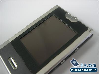 超薄经典迷人手机NEC尊贵N930降价400