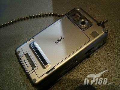 平易近人的宝贝NECN500手机现价仅售1999