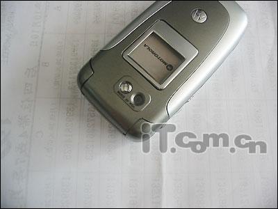 摩托蓝牙音乐手机亮相V360仅售2000