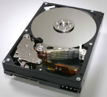 日立5TB硬盘投入开发 预计将于2010年面世_硬