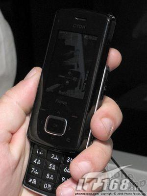 LGBlackLabel系列之超薄滑盖手机KV5900