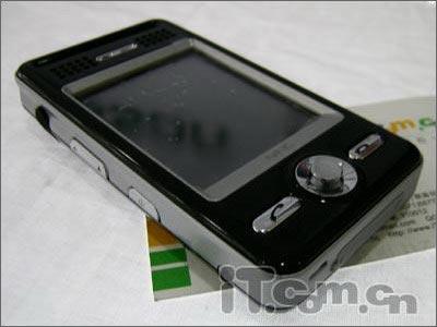 再报低价NEC新款PDA手机6201狂跌400元