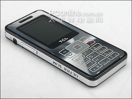 美学工业设计TCL超薄直板娱乐手机V9评测