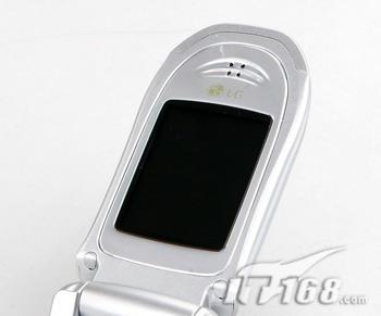 仿保时捷跑车设计LG音乐手机G263评测(5)