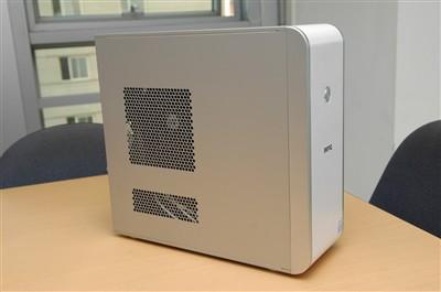 光驱orUSBHUB?明基漂亮盒子独家揭密