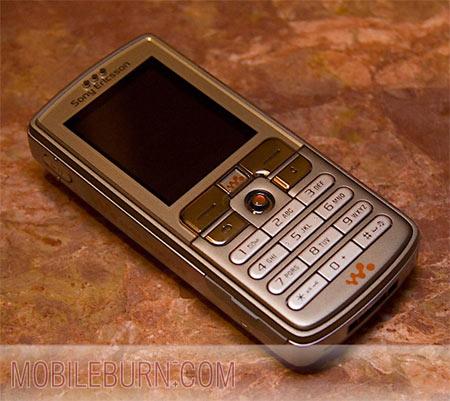 钛金色之魅新WALKMAN索爱W700真机图赏