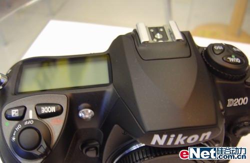单反尼康D200数码相机小降500元(图)