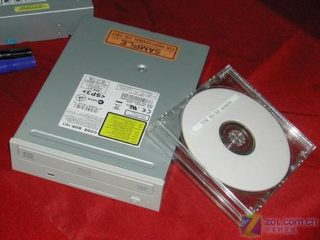 TDK蓝光光盘美国上市 售价高达200元_硬件