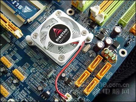 Ƶ!ӳ̩TForce4SLI899Ԫ