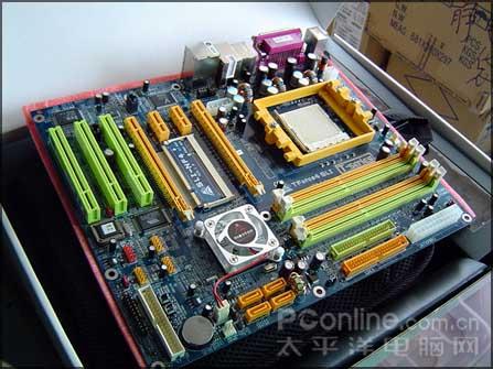 Ƶ!ӳ̩TForce4SLI899Ԫ