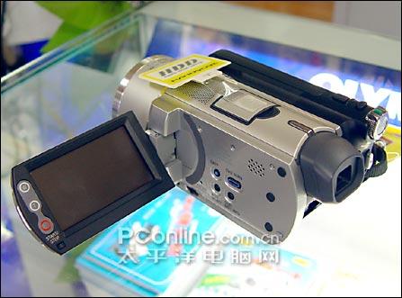 9480!索尼首款硬盘式摄像机南宁开卖
