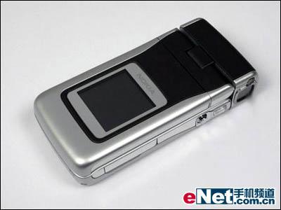 时尚经典诺基亚折叠机N90仅售4760元