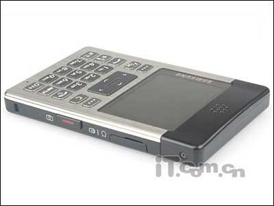 三星超薄卡片手机P308西安高价售5800