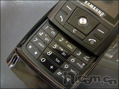 ǻD820İг2600