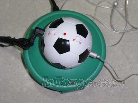 迎接世界杯!足球型无线耳机价格仅售38_硬件