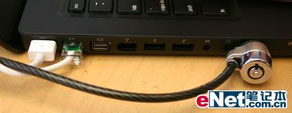 黑色苹果！零距离把玩13寸Macbook