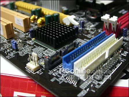 S754廉价图形王!集成X300主板仅449