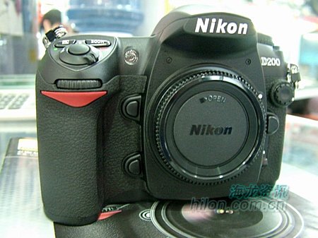 高端镁合金底盘尼康D200相机卖14000元