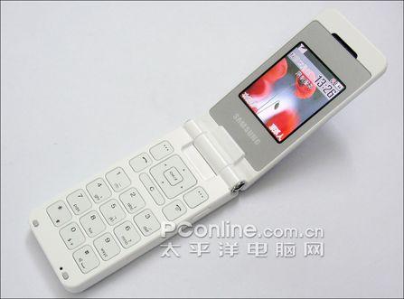 纯白苹果Feel 三星超薄折叠E870上市_手机