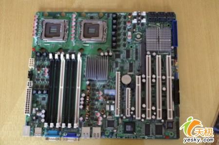Computex2006:GPU、蓝光光驱以及主板展示