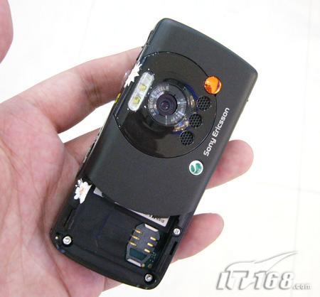 W8103000ͺ