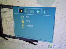 液晶显示器最低只要1055元CRT太无奈