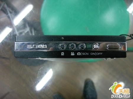 23mm㿨Ƭ´˫ĿV570ٽԪ
