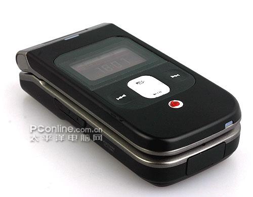 精致音乐风东芝轻薄3G音乐手机TX62图赏