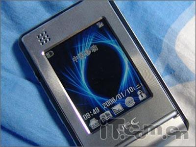 内外兼修NEC全新卡片手机6206卖2580元