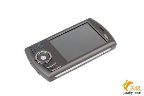小身材大智慧多普达首款GPS手机P800评测