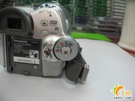 3CCD摄象机成主流松下GS188特价4150元