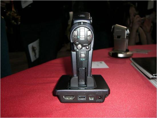 CES直击三洋最新数码相机XactiHD2