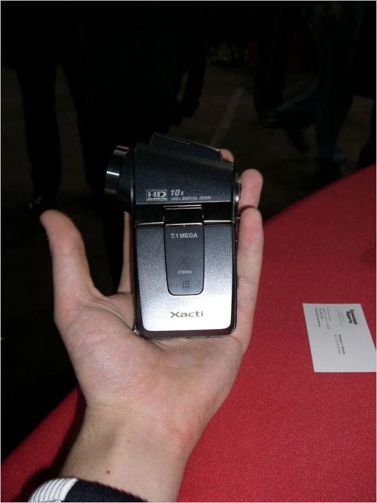 CESֱXactiHD2