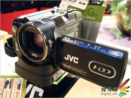 支持SDHC存储卡JVC发布硬盘DV摄像机