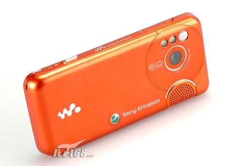 轻薄音乐风索爱Walkman手机W610评测