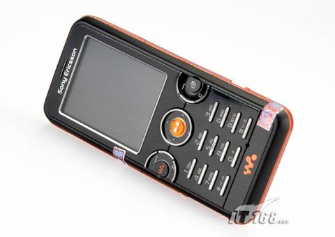 ᱡַWalkmanֻW610
