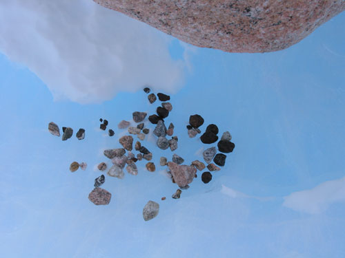 科技时代_图文：在格罗夫山发现的南极陨石